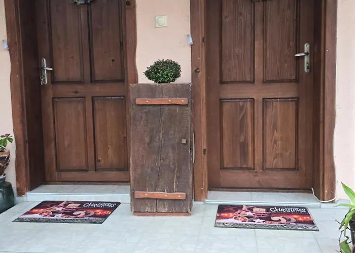 в селска местност Semesterbostad Petritj